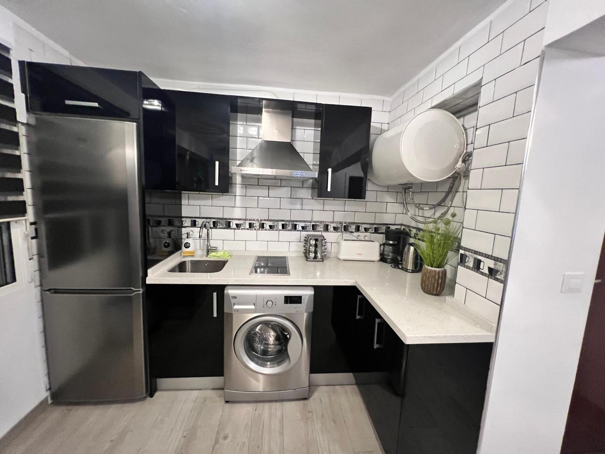 Apartamento Sevilla Enzo Екстериор снимка