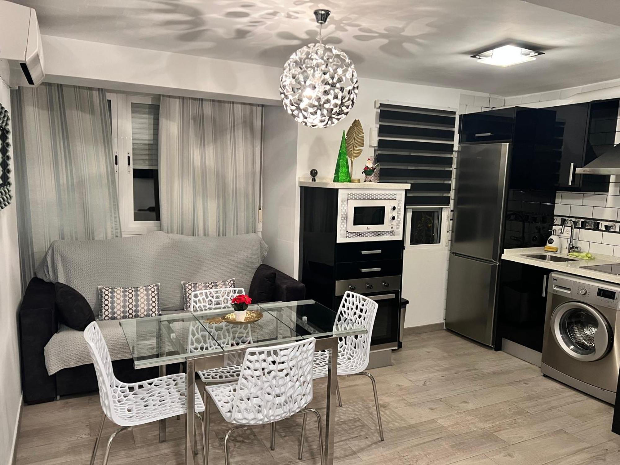 Apartamento Sevilla Enzo Екстериор снимка